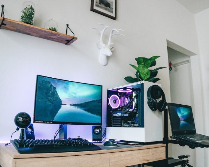 PC Gaming Room
