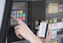 Navigating the Challenges of Scaling a Business in the UK Fuel cards for business